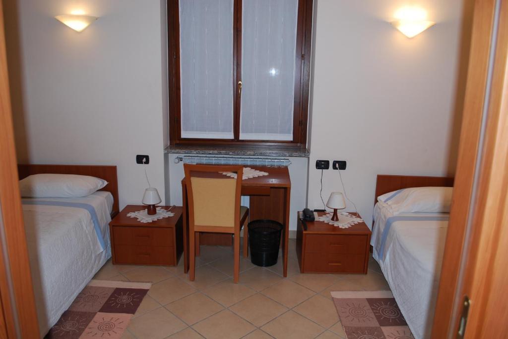 Albergo Sole Mariano Comense Quarto foto